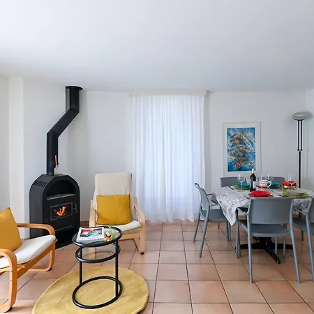 Ruga House In 4 Appartement