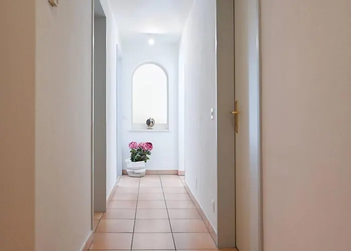 Ruga Vacation Rental 4 In Ascona